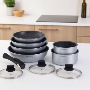 Batterie De Cuisine Arthur Martin 10 Pièces En Aluminium Tous Feux Avec Poignée Amovible - Argent - Neuf