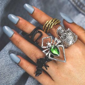 Kahfl-5 Pcs Halloween Anneaux Ensemble Gothique Crâne Serpent Chauve-Souris Déclaration Ouvert Joint Anneaux Personnalité Empilable Midi Émeraude Araignée Halo Bagues Bijoux Pour Femmes Hommes - Neuf
