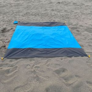 1pc (Bleu) Tapis De Plage Couverture De Pique-Nique 200x210 Cm Couverture De Plage Ultral&eacute;g&egrave;re - Neuf