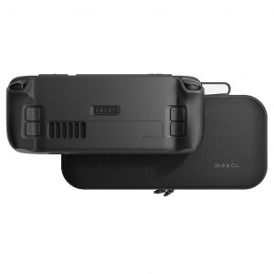 GripCase SD Bundle pour Steam Deck / OLED SAVAGE RAVEN by Skull & Co. : Coque souple avec poignées texturées, protection complète, design antichoc, antidérapant et anti-rayures, avec étui de transport - Neuf