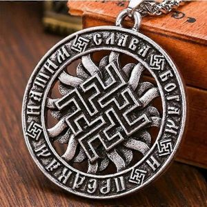 Nouveau Collier Slave Pour Hommes Style Rétro Viking Rond Rune Pendentif Collier Pour Hommes Cadeaux Mode Cou Chaîne Bijoux Réductions - Neuf