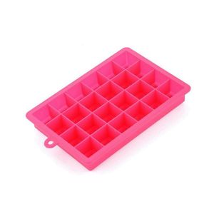 Bac À Glaçons En Silicone Rouge Rose Avec Couvercle Boîte Carrée Moule Alimentaire Auxiliaire - Neuf