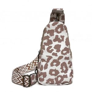 Femmes Sling Bag Bohemia Cuir Sling Sac &agrave; main Voyage Randonn&eacute;e Coffre Daypack-yvan - Neuf