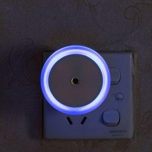 Veilleuse B&eacute;b&eacute; - Veilleuse Chambre Enfant - Veilleuse B&eacute;b&eacute; &Agrave; Brancher - D&eacute;tection Cr&eacute;pusculaire - Couleur Bleu - Neuf