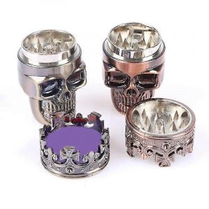 1PC en plastique 3 couches classique King Skull Tabac Herbe Spice Grinder Broyeur Main Muller Smoke Grinders Fumer Accessoires Cadeau - Neuf
