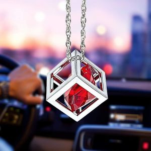 Diamant Rouge Cube Cristal Voiture R&eacute;troviseur Breloques,Accessoires De Voiture Bling,Attrape-Soleil Suspendu Orn - Neuf