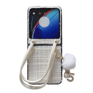 &Eacute;tui En Tissu &Eacute;cossais Et Peluche Pour Motorola Razr 40 Ultra - Blanc - Neuf