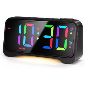ERYI-Réveil Numérique Rgb, Reveil Lumineux Avec Grand Écran Led, Reveil Sur Secteur Avec Adaptateur, Luminosité Et Volume Réglable, Port De Charge Usb Et Type-C, 12/24H Pour Bureau De Chambre - Neuf