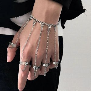 Ghyt Punk Cha&icirc;ne Tassel Bracelet Avec Slave Finger Rings Gothique Cha&icirc;ne Hand Harness Hip Hop Bagues Hand Chain Kurapika Chain Bracelet Pour Femmes Filles - Neuf