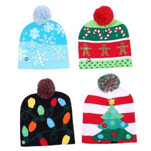 A CONDUIT la Lumi&egrave;re de Chapeau Bonnet Casquette en Tricot,4 LED Color&eacute; de No&euml;l Chapeau Tricot&eacute;,Hiver Lumineux Chapeau Unisexe calotte de Neige Doux Chaud Chapeau de Sport pour la Partie Camping Jog - Neuf