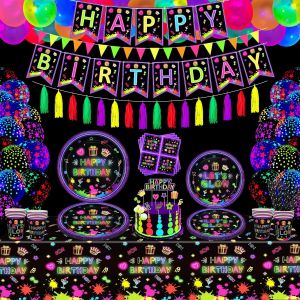 187 Pack Fournitures de Fête Fluorescentes Décorations de Fête Phosphorescentes Set de Table BlackLight-Assiettes,Bannières Black Light,Ballons Fluorescents,Nappe,Glands,Serviettes 20 Personnes - Neuf
