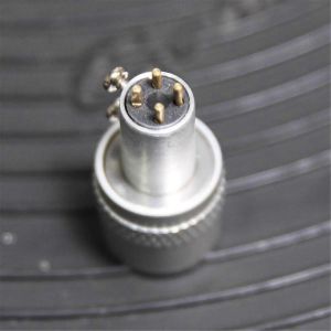 Connecteur femelle de type SME pour platine vinyle SME serie SL - Neuf
