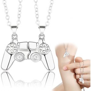 Kal-Collier Magnétique Créatif Unisexe Collier Pendentif Manette De Jeu Collier Assorti Pour Couples Ou Meilleurs Amis Cadeau D'anniversaire(Combinaison Argent Et Argent) - Neuf