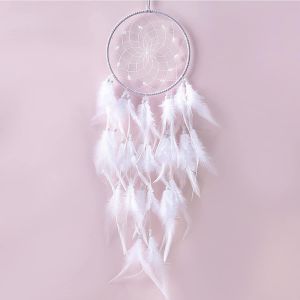 Attrape-rêves avec des plumes, faites à la main, la décoration de chambre à coucher, grand mobile vintage à accrocher sur le mur (blanc) - Neuf