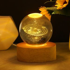 Lampe Boule De Cristal 3d, Boule De Cristal Veilleuse 3d Syst&egrave;me Solaire, Lampe 3d Avec Led Multicolore Base En Bois, Cadeau De Saint-Valentin, Cadeaux D'astronomie Pour Enfants - Plug-In - Neuf