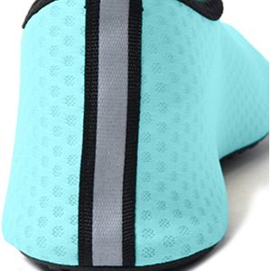 Homme Femme Chaussures D'eau, Water Shoes Chaussons Aquatiques Homme Femme Enfant Chaussures De Plage, Sable Antid&eacute;rapant S&egrave;che Vite &Agrave; Utiliser Dans L'eau, Sur La Plage Ou Yoga - Neuf