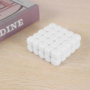50 Pack 16MM blanc blanc d&eacute;s ensemble acrylique arrondi D6 d&eacute;s cubes pour le jeu,la f&ecirc;te,le plaisir,le bricolage autocollant et l'enseignement des math&eacute;matiques - Neuf