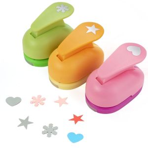 Chenquansarl-Lot De 3 Perforatrices Color&eacute;es Pour Loisirs Cr&eacute;atifs, Cercles Pour Travaux Manuels, Flocons De Neige, Coeur, &Eacute;toile, Plusieurs Formes, Pour Loisirs Cr&eacute;atifs, Scrapbooking, Fabrication De - Neuf