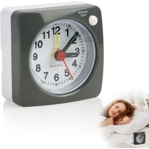 KAL-Réveil Silencieux Avec Veilleuse, Fonctionne À Piles, Horloge De Voyage Analogique Sans Tic-Tac Pour Les Dormeurs Lourds Avec Répétition Forte, Affichage Lumineux Pour La Maison, Le Bureau Et - Neuf