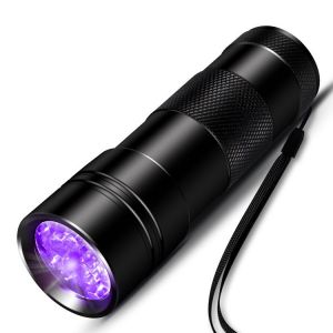 UV LED Torche Lampe de poche Blacklight 395nm Lumière Ultraviolette Animal de compagnie l'Urine et les Taches de Détecteur Fluorescents pour Tapis de Traceurs (2 Pièces) - Neuf