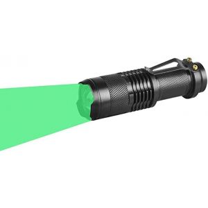 Lampe Torche Verte, Lampe De Poche Vert Zoomable Led Torche Lumi&egrave;re Verte Ultra Puissante 1 Mode Avec Clip Pour La Chasse De P&ecirc;che De Vision Nocturne (Batterie Non Incluse) - Neuf
