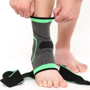 Le Soutien De La Cheville Collier De Compression Du Tendon D'achille Accolade De L'entorse De Protection (Un M Vert (Taille 35-37)) - Neuf