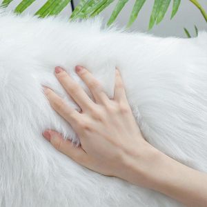 Cauc-Coussin En Peluche En Forme De Coeur Duveteux Super Doux Oreiller D&eacute;coratif Lavable Chaud & Cosy D&eacute;coration De La Maison Cadeau Pour Les Filles Pour Salon Canap&eacute; Chambre 40 X 50 Cm Raisin Violet - Neuf