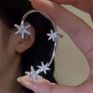 (Oreille Gauche - Flocon De Neige B) Boucles D'oreilles Flocon De Neige En Cristal Scintillant Sans Clips D'oreille Percés Boucle D'oreille Une Pièce Pour Femme Et Fille - Neuf