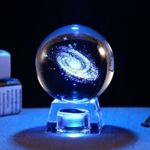Boule De Cristal Galaxy - Veilleuse Boules De Verre Chambre Bébé Avec Base De Lampe Led, Sphère En Verre Transparent 80 Mm Éclairage Galaxie Cadeau Enfant - Neuf