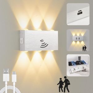 Applique Murale Int&eacute;rieur,Lampe Murale Avec D&eacute;tecteur De Mouvement,6w Led Applique En Aluminium,Sans Fil Rechargeable Avec 4000mah Piles 3000k Blanc Chaud,2 Modes Avec Interrupteur - Neuf