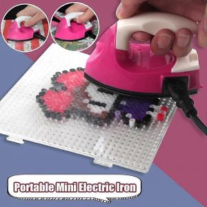 Fer À Vapeur Portable Mini Fer Électrique Voyage Perles En Plastique Vêtements Fournitures De Couture Liquidation - Neuf