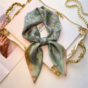 1 Pi&egrave;ces 70cm Cha&icirc;ne Romaine Foulard En Soie Pour Les Femmes Simul&eacute; Soie G&eacute;om&eacute;trique Ronde Mode Polyvalent Chapeaux V&ecirc;tements Carr&eacute; &Eacute;charpe--F66 - Neuf