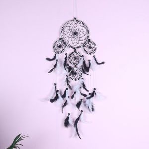 Peu attrape-rêves d'ananas en noir et blanc de la marque indienne blanc avec des perles et des plumes de l'argent à la main l'Attrape-rêves et fabriqué à la main - Neuf