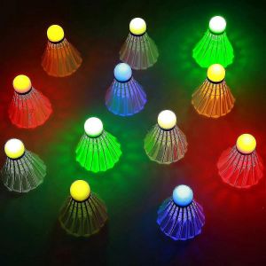 Volant De Badminton Ensemble De 6 Led Badminton Volants Birdies Éclairage Briller Dans Le Noir Badminton Volant Birdie Badminton Pour Intérieur / Extérieur - Neuf