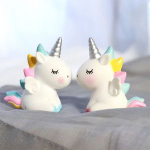 Décoration De Cupcakes En Forme De Licorne 3d (2 Pièces 5,5 X 8,5 Cm), Décorations De Cupcakes, Série De Modèles De Gâteaux D'anniversaire, Décoration De Gâteaux D'anniversaire Pour Enfants - Neuf