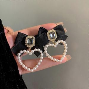 Accessoires Pour Les Femmes Rétro Strass Noeud Clip Boucles D'oreilles Pour Femmes Noir Bowknot Coeur En Forme De Poire Clip Sur Boucle D'oreille Bijoux De Fête - Neuf