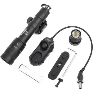 Lampe De Poche Tactique 600 Lumen &Agrave; Montage Orientable Pour Syst&egrave;me 20mm Picatinny Rail Avec Coussin De Pression Et Interrupteur Double Bouton De Queue - Neuf