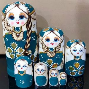 7 poupées russes gigognes Matriochka faites à la main Taille maximale : 18 cm - Neuf