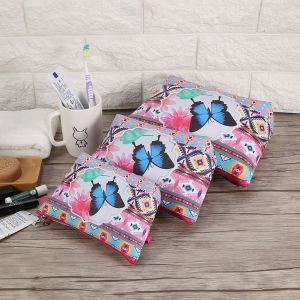 Lot de 3 sacs de rangement portables de grande capacite pour cosmetiques (style papillon national) - Neuf