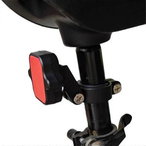 Installation De R&eacute;flecteur De Feu Arri&egrave;re De V&eacute;lo De Montagne Orange - Neuf