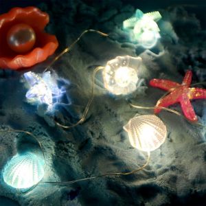 Kal-Guirlande Lumineuse Coquillages, 2 M - 20 Led - Motif Animaux Marins - Guirlande Lumineuse D'été - Décoration Maritime - Filet De Pêche - Décoration De Mer - Pour Tente, Lit, Chambre À Coucher - Neuf