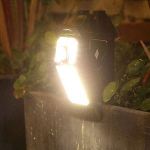 Lampe Solaire &Agrave; D&eacute;tecteur De Mouvement Avec 45 Led, 3 Options De Montage, &Eacute;tanche, Pour Une Utilisation Ext&eacute;rieure - Neuf
