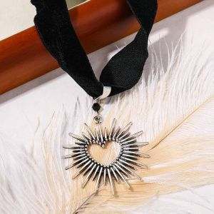 Collier Gothique En Velours Avec Pendentif Cam&eacute;e De Vampire Pour Femmes,Bijoux De Sorcellerie Pa&iuml;enne,Cadeaux Pour Filles,Ras Du Cou Punk Cr&eacute;atif--Ya0879 - Neuf