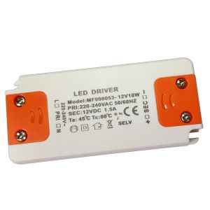 Transformateur LED 12 V CC 18 W Bloc d'alimentation Transformateur Driver Convertisseur Ballast sans charge minimale - Neuf