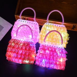 Sac A Main En Dentelle A Led Pour Enfants, Couleur Aleatoire, Elegant, Lumineux, Valise, Jouets Pour Enfants, Cadeau D'anniversaire Pour Filles - Neuf
