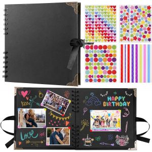 Album Photo Scrapbooking Avec 60 Pages En Papier Kraft Noir 21×21cm Livre Scrapbooking Avec 8 Feuilles D'autocollants Cadeaux Pour Famille Livre De Souvenirs De Mariage Voyage Bebe - Neuf