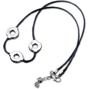 Kal-1 Collier Pour Femme En Acier Au Titane Itachi Cosplay 3 Anneaux Pendentif Collier Accessoires De Mariage Pour F&ecirc;te, Bijoux, Fille. - Neuf