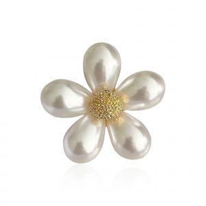 Mignon Perle Fleur Broche Pour Les Femmes, Foulard De Soie Bowknot Ceinture, Les Daisy De La Conception De Bijoux Accessoire &Eacute;l&eacute;gant Cadeau De Mariage - Neuf