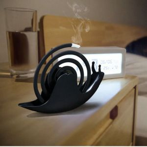 Porte-encens anti-moustiques en spirale, anti-moustiques en forme d'escargot, &eacute;tui anti-moustiques cr&eacute;atif en forme d'escargot, portable pour chambre, salon, cuisine et bureau, noir, blanc, Mo - Neuf