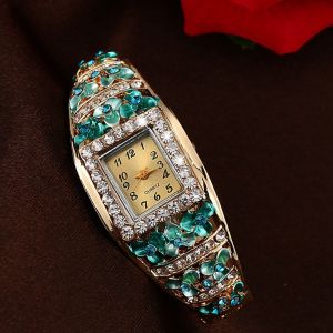 Montre-Bracelet A Quartz En Alliage Avec Cadran Carre Et Strass Pour Femme (3#) - Neuf